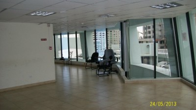 7902 - Panamá - oficinas - edison tower
