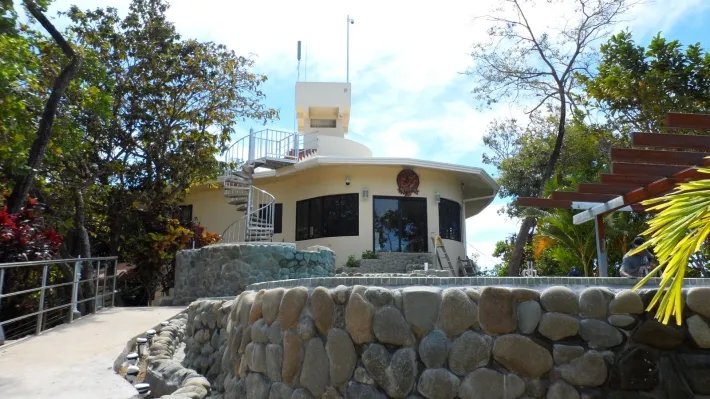Beautiful Eco Lodge in a emerging hot spot of Panama, reduced by almost 50 %