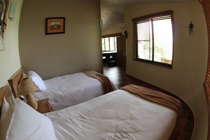 Beautiful Eco Lodge in a emerging hot spot of Panama, reduced by almost 50 %