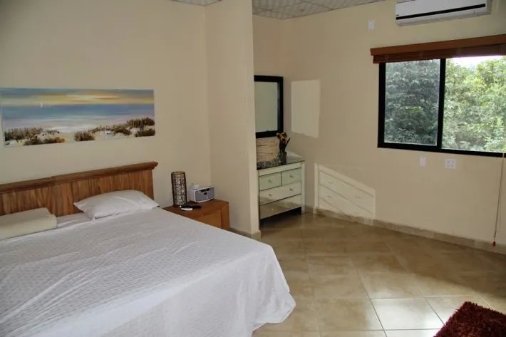 Beautiful Eco Lodge in a emerging hot spot of Panama, reduced by almost 50 %
