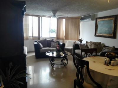 86670 - Calle 50 - apartamentos