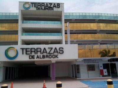 89736 - Albrook - locales - terrazas de albrook