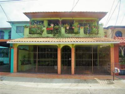 90334 - Chanis - casas