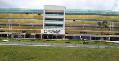 90644 - Albrook - locales - terrazas de albrook