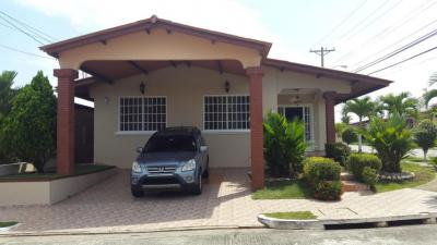 90673 - Brisas del golf - casas