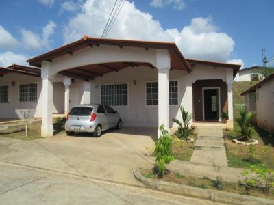 91899 - Brisas del golf - casas