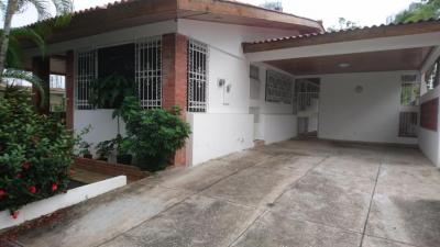 93708 - Altos del golf - casas