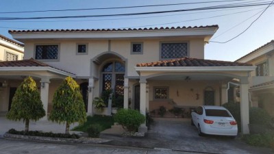 94002 - Albrook - houses